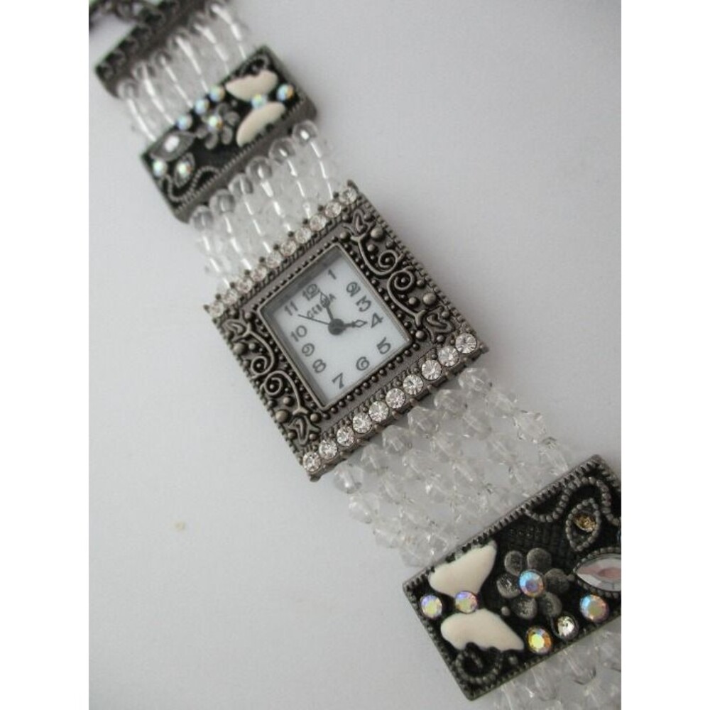 Geneva brand Trendz Vintage Butterfly Flower Clear Crystal Bracelet Watch